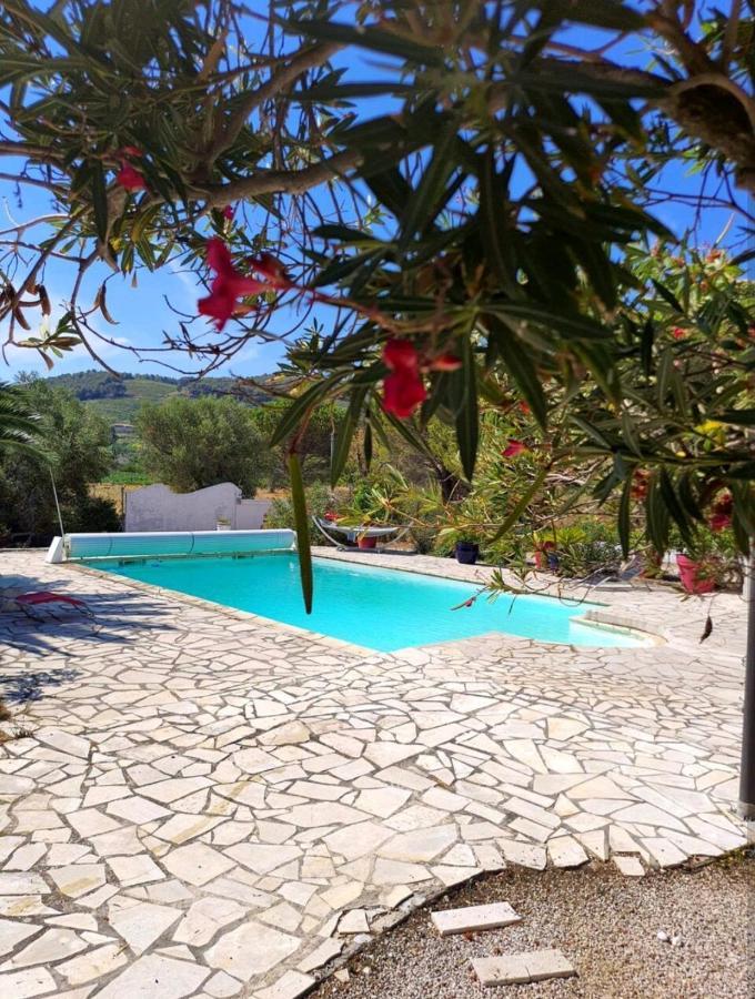 Logement La Belle Provence Le Beausset Buitenkant foto