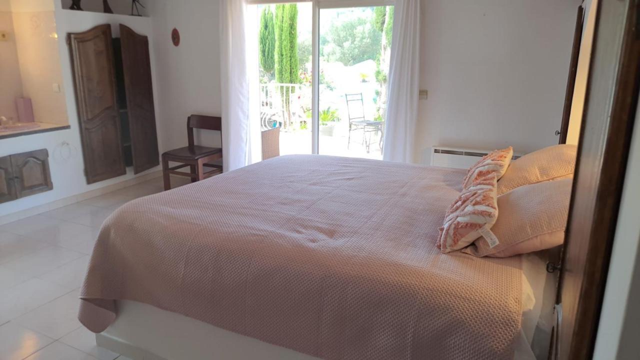 Logement La Belle Provence Le Beausset Buitenkant foto